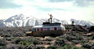 US,CA.77.5busSierra nevada Calif